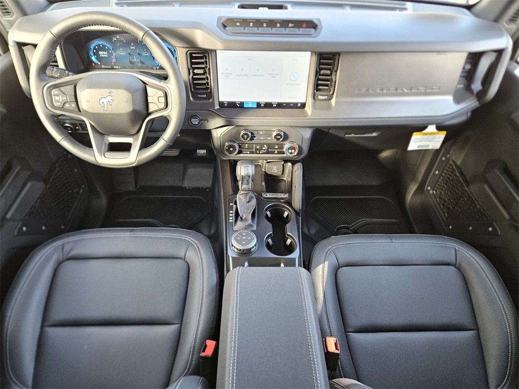 New 2025 Ford Bronco Badlands image 11