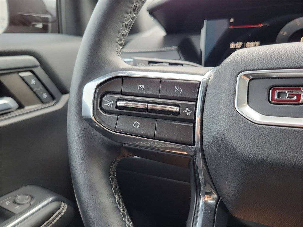 Used 2024 GMC Acadia Elevation w/ Black Edition image 22