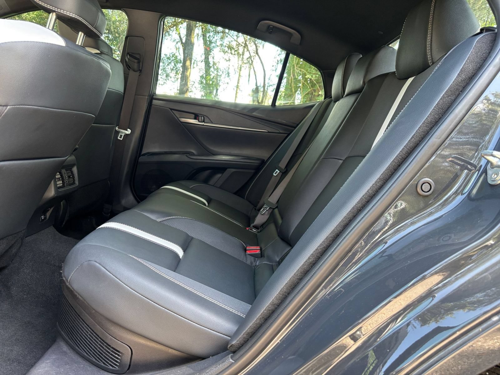 Used 2026 Toyota Camry SE FWD image 24