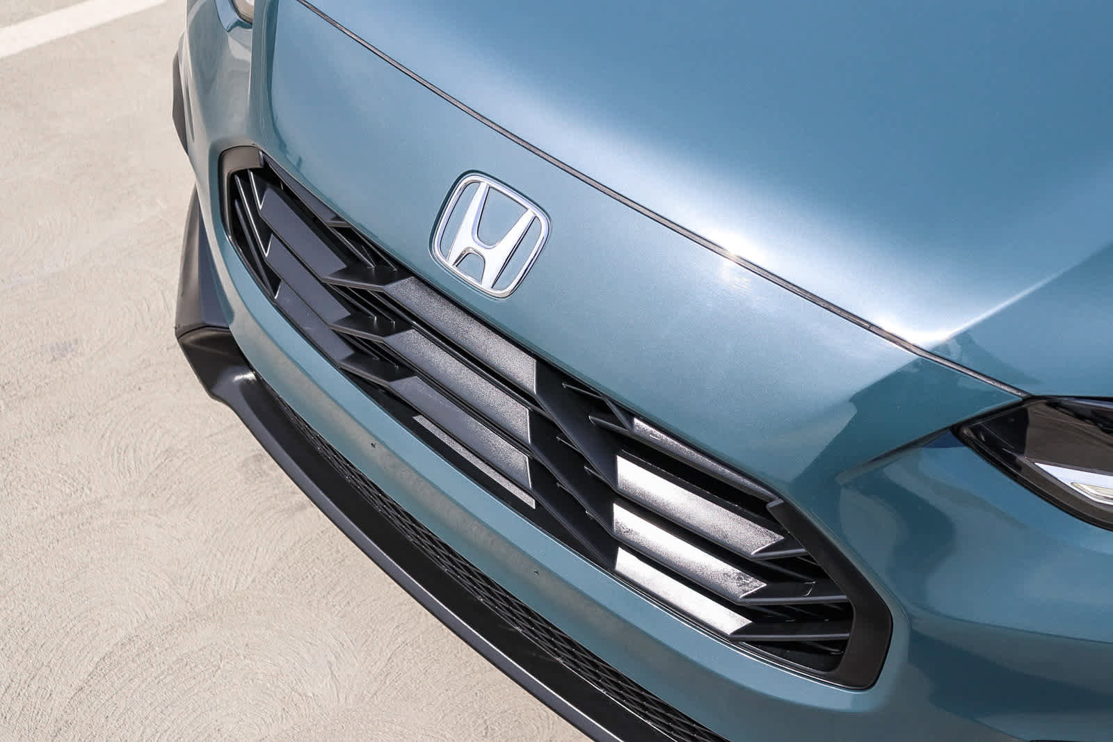 Used 2023 Honda HR-V Sport image 8