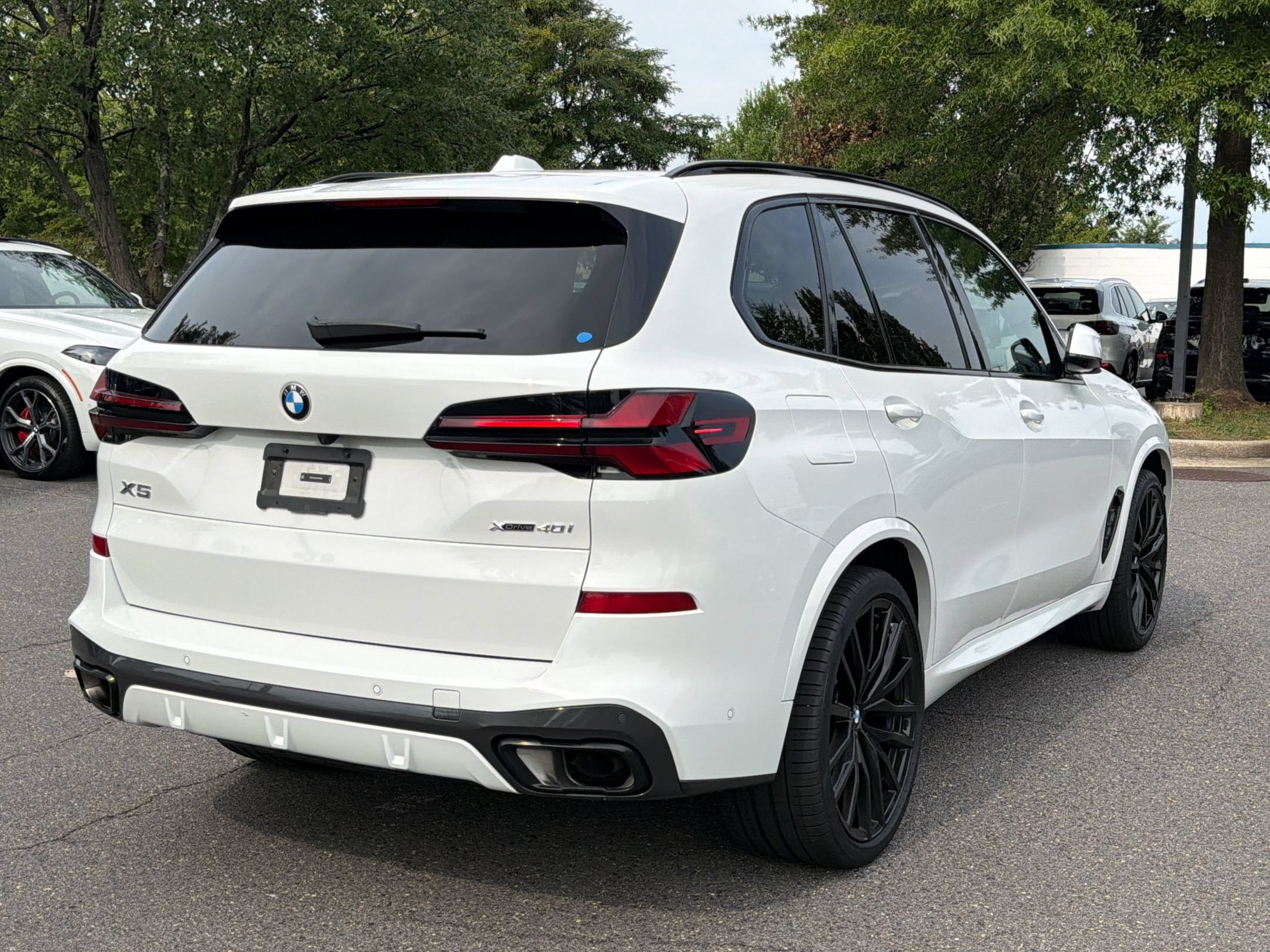 Certified 2025 BMW X5 xDrive40i w/ Executive Package AWD/4WD image 9