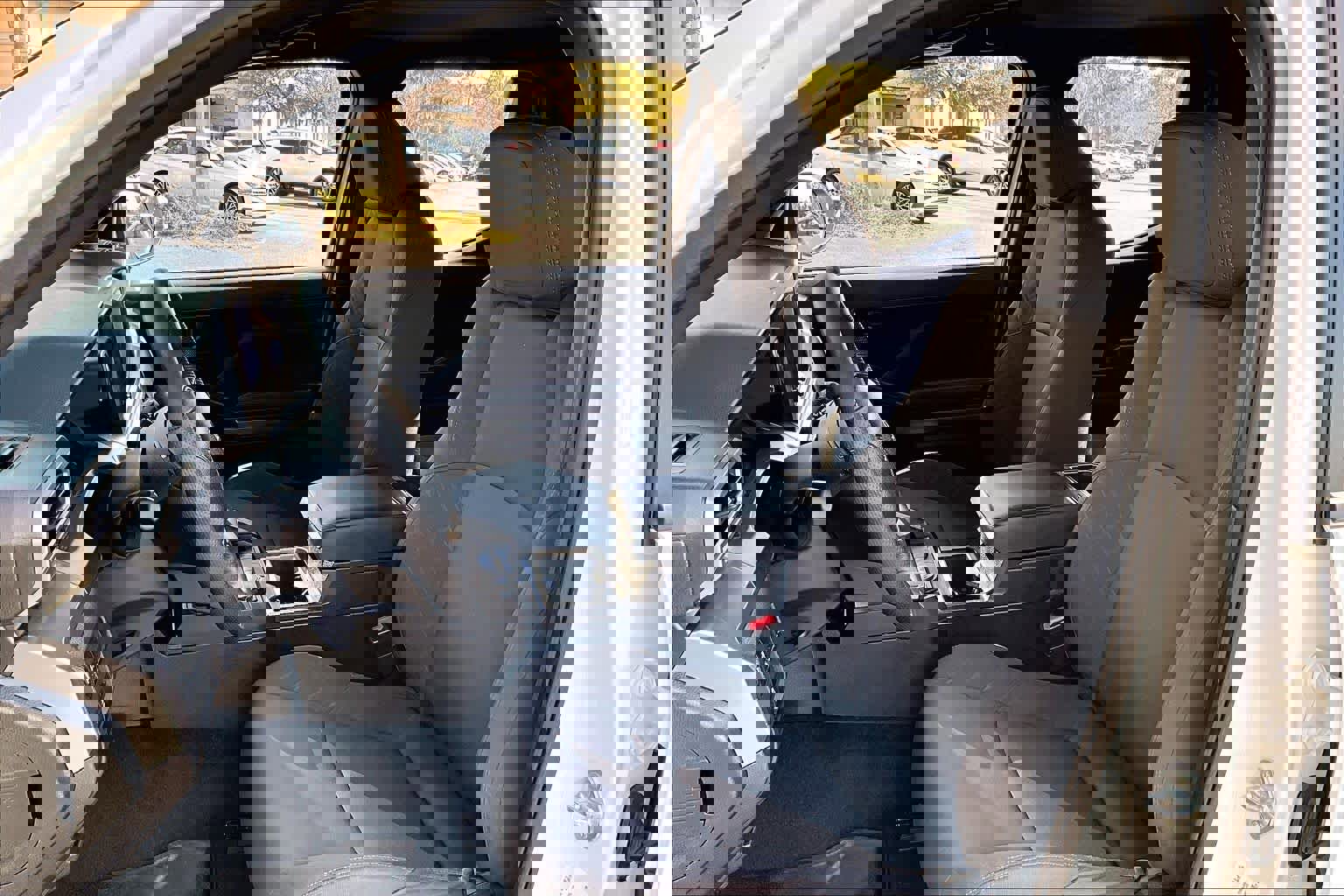 Used 2024 Toyota Tacoma SR5 image 8