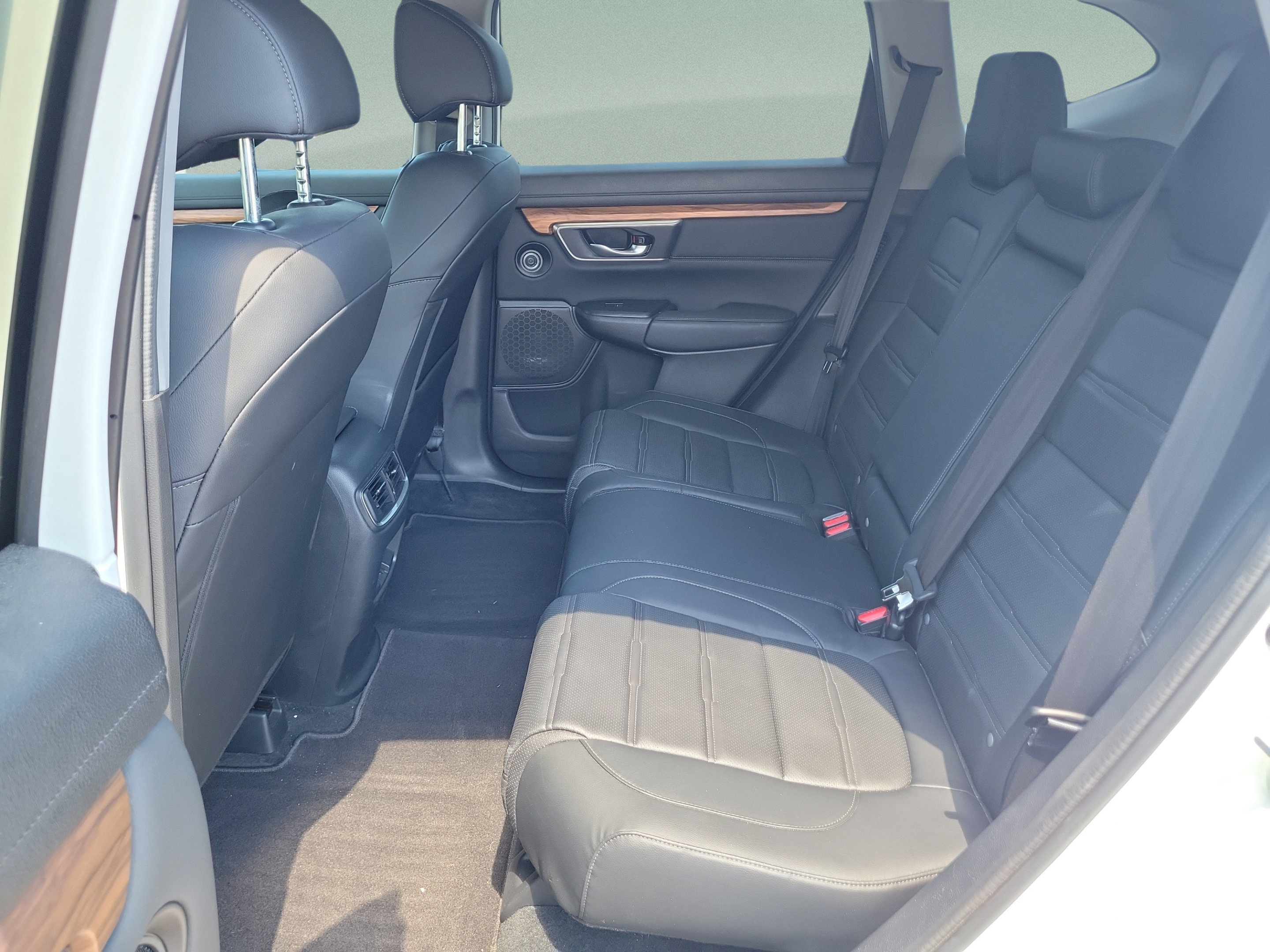 Used 2021 Honda CR-V Touring image 9