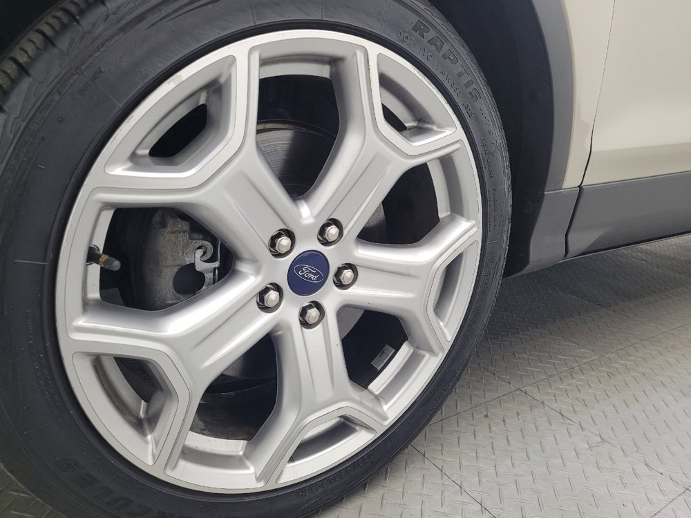 Used 2018 Ford Escape Titanium w/ Ford Safe & Smart Package image 31