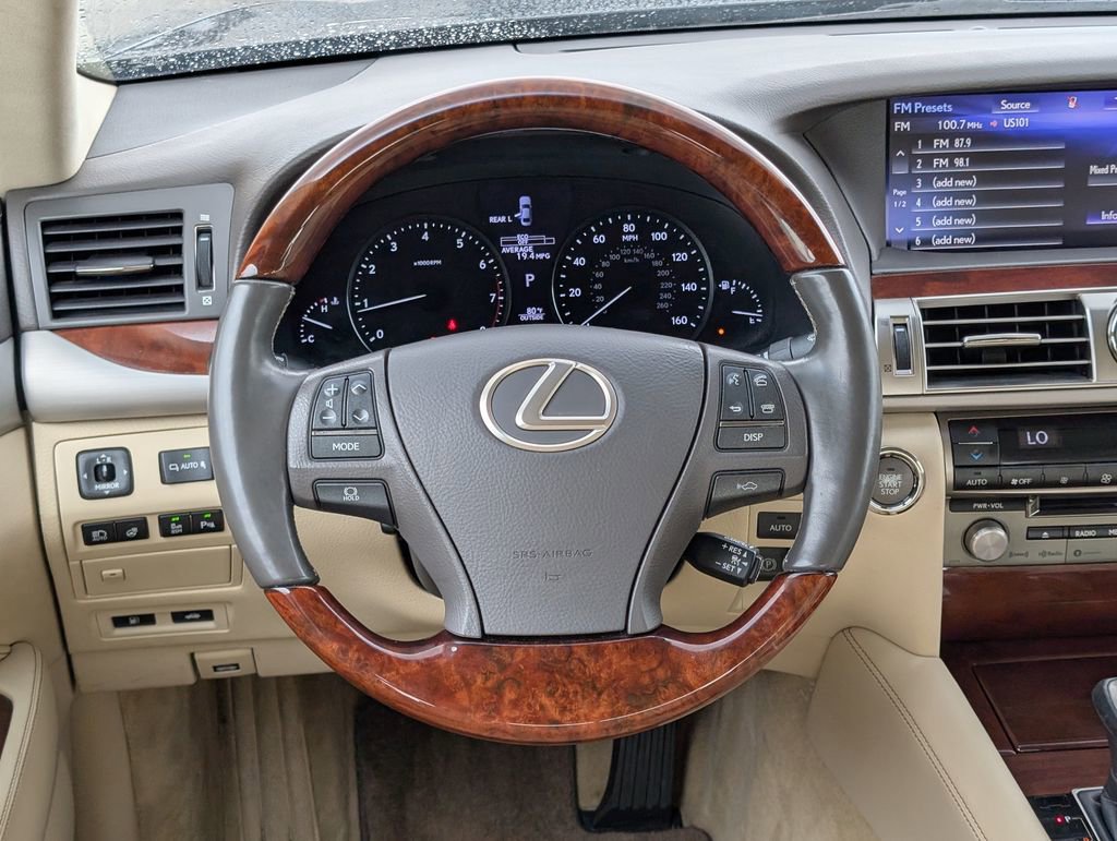 Used 2017 Lexus LS 460 RWD image 15