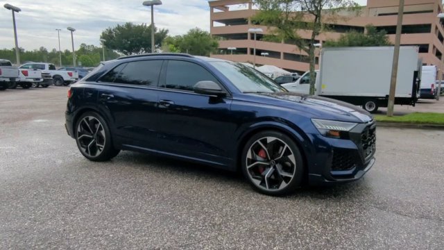 Used 2024 Audi RS Q8 AWD/4WD image 32