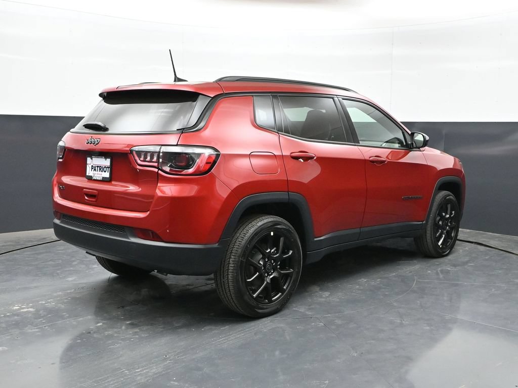 New 2026 Jeep Compass Latitude AWD/4WD image 27