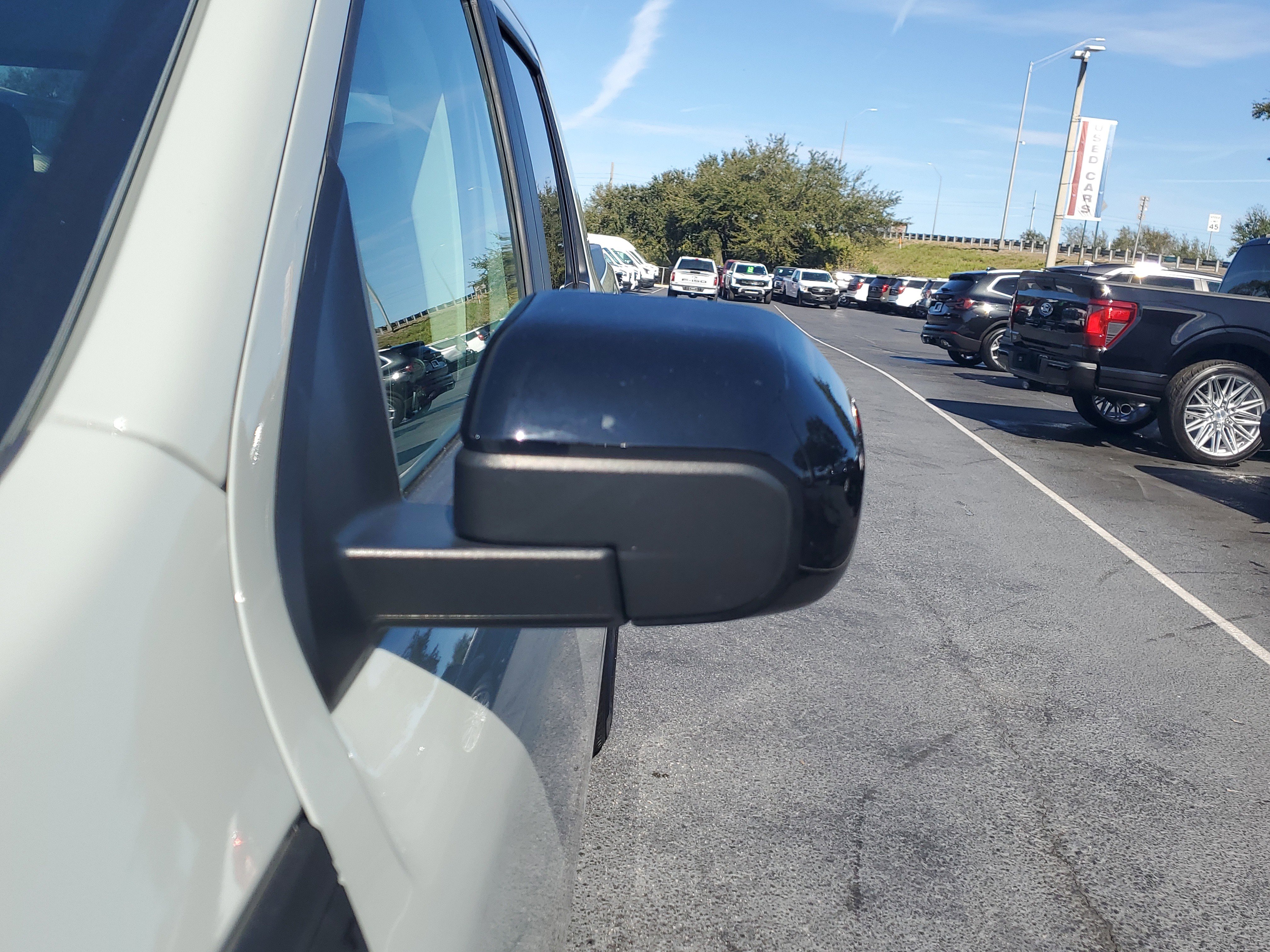 Certified 2024 Ford Maverick Lariat w/ Black Appearance Package image 4