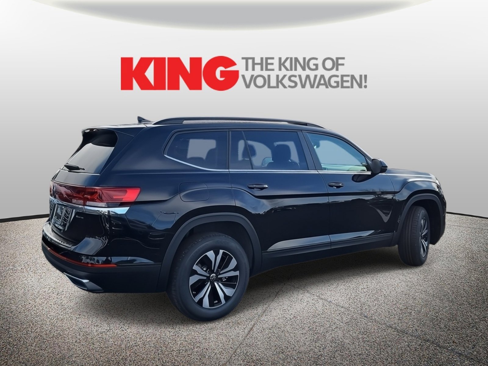 New 2026 Volkswagen Atlas SE image 3