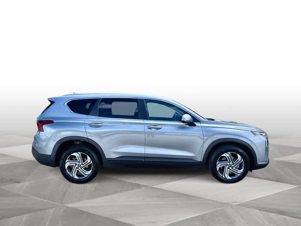 Used 2023 Hyundai Santa Fe SE FWD image 9