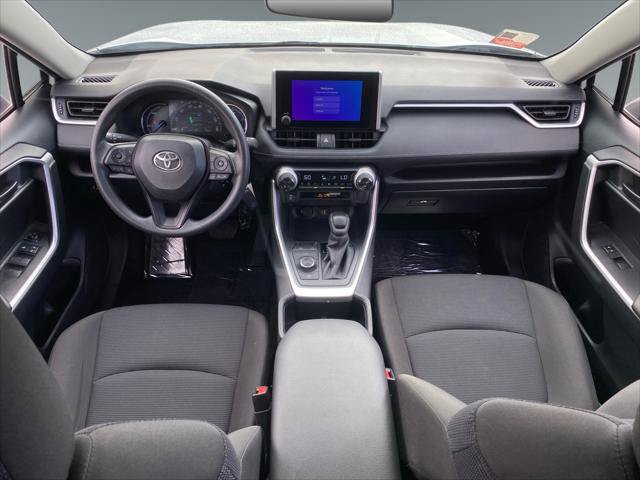 Certified 2025 Toyota RAV4 LE AWD/4WD image 10