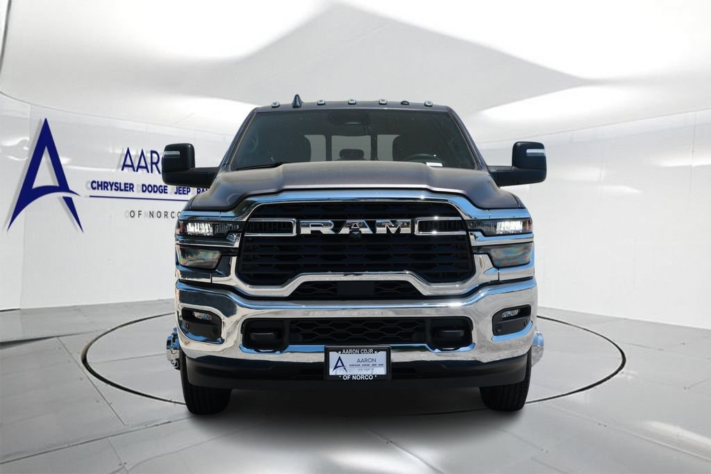 New 2026 RAM 3500 Tradesman AWD/4WD image 4