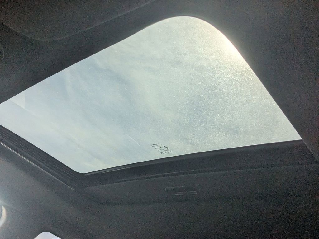 Used 2019 Jeep Grand Cherokee Limited image 28