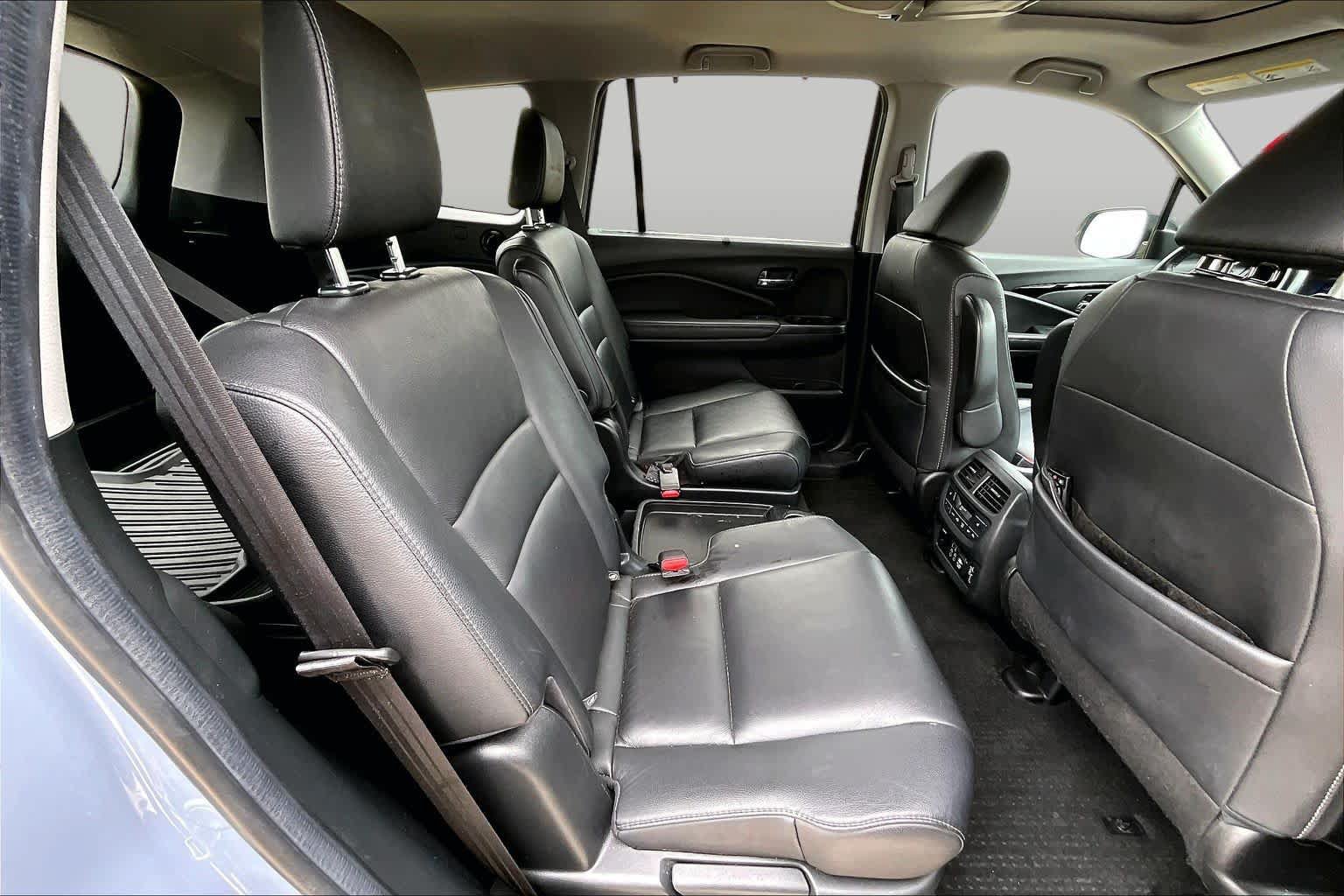 Used 2022 Honda Pilot Touring image 20