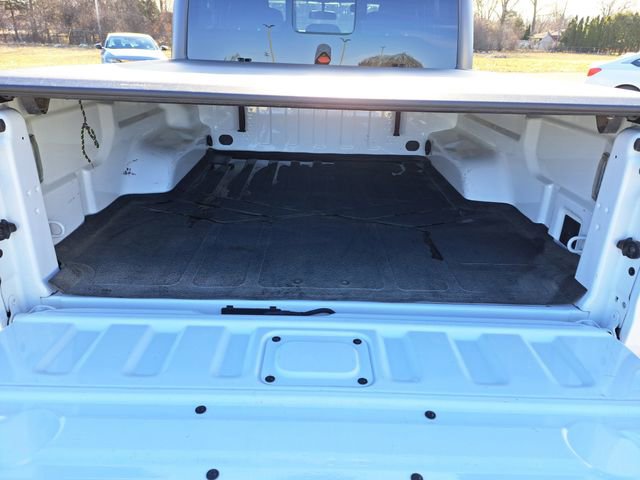 Used 2023 Jeep Gladiator Willys image 24