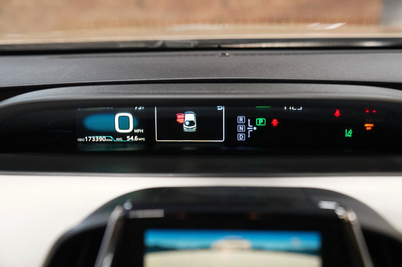Used 2017 Toyota Prius Prime Premium w/ Carpet Mat Package FWD image 35