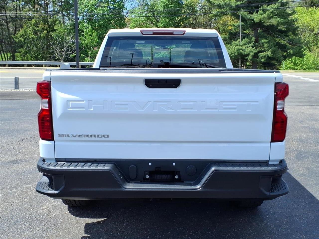 Used 2021 Chevrolet Silverado 1500 W/T w/ WT Fleet Convenience Package AWD/4WD image 4