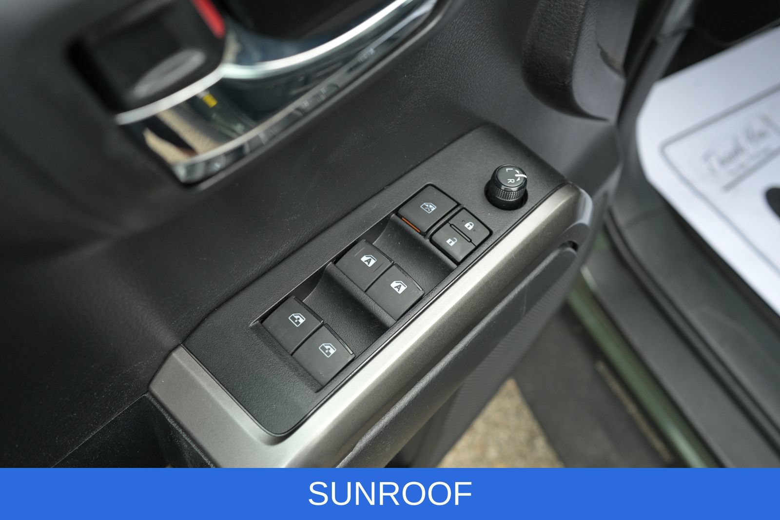 Used 2022 Toyota Tacoma Limited AWD/4WD image 14