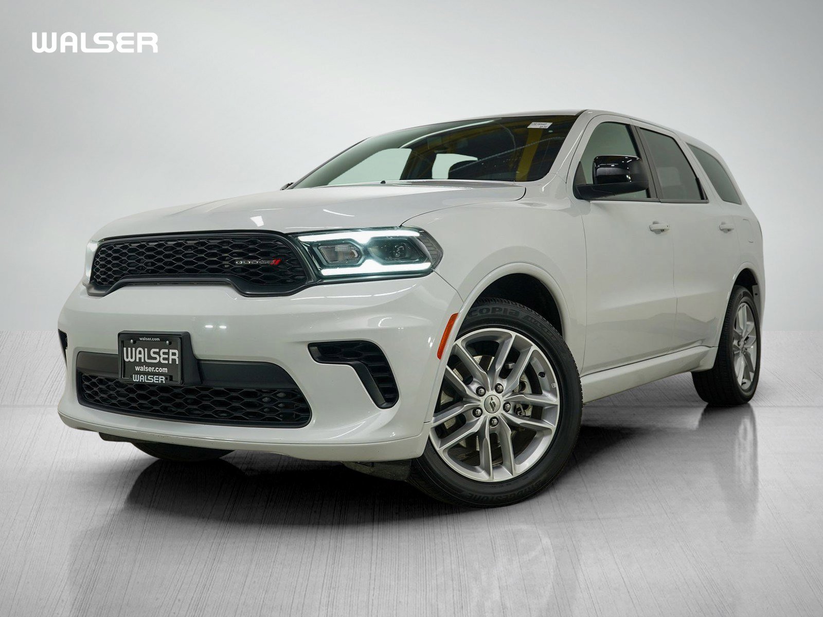 Used 2024 Dodge Durango GT image 1