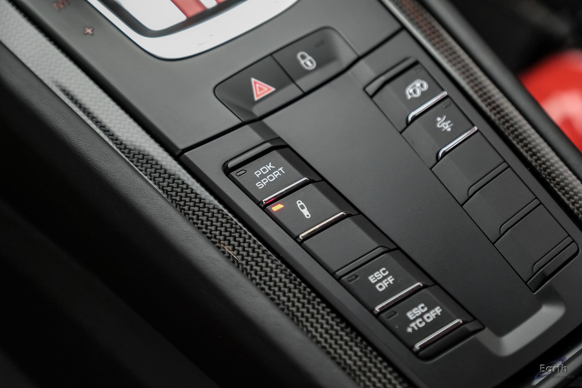 Used 2018 Porsche 911 GT2 RS RWD image 74