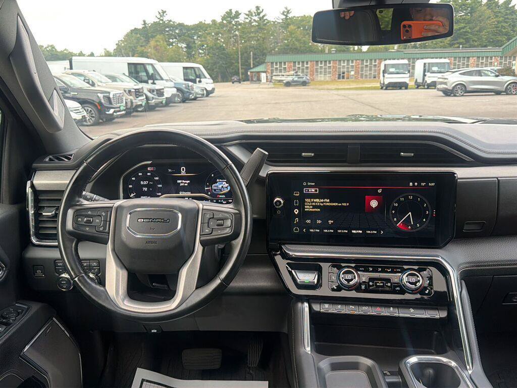 Used 2024 GMC Sierra 3500 Denali AWD/4WD image 13