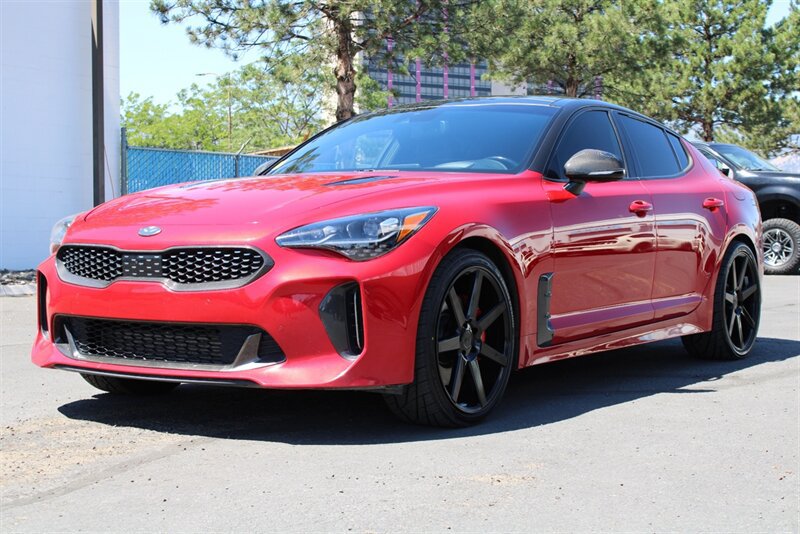 Used 2018 Kia Stinger GT2 AWD/4WD image 4