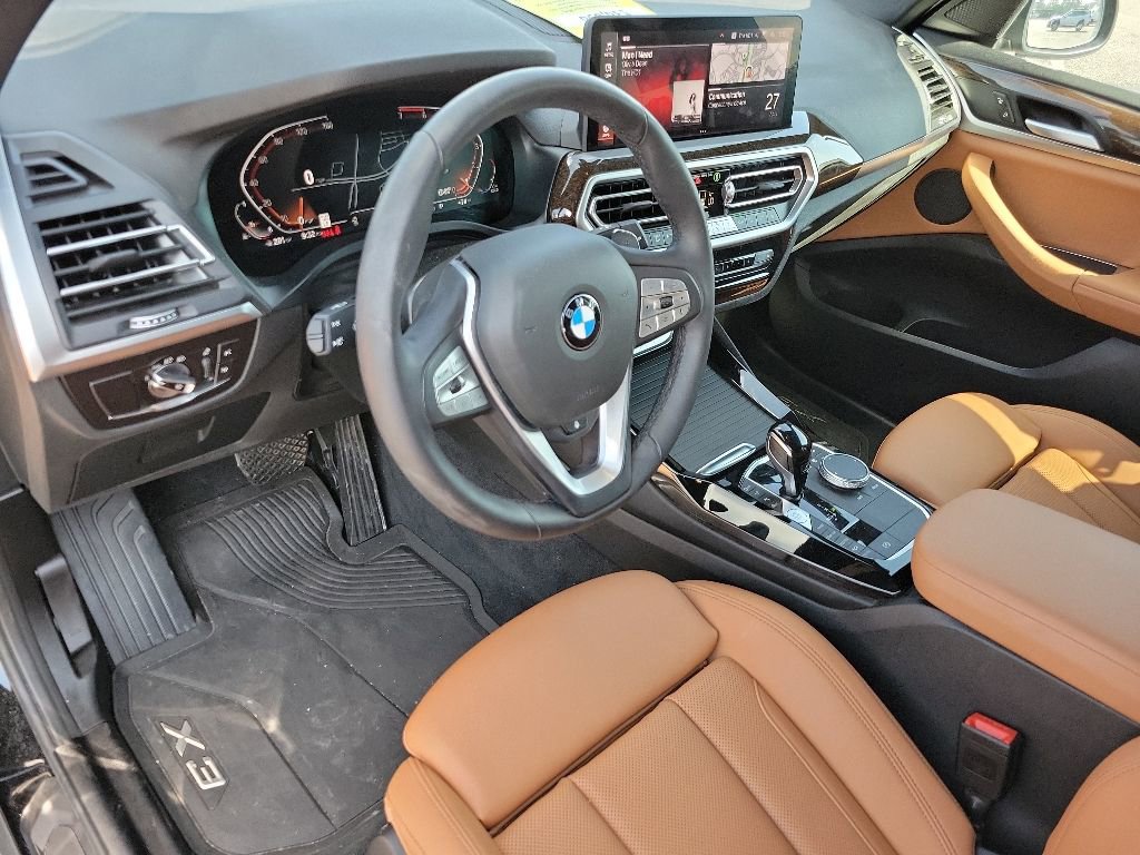Used 2023 BMW X3 xDrive30i w/ Premium Package AWD/4WD image 4