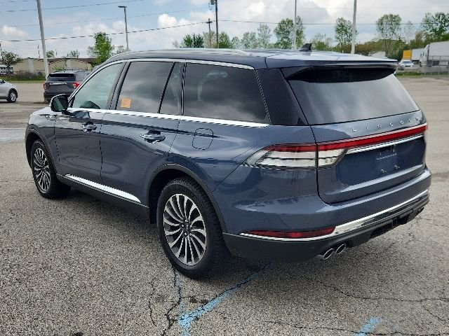 Used 2021 Lincoln Aviator Reserve w/ Elements Package Plus AWD/4WD image 3