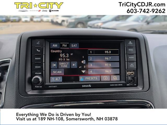 Used 2016 Dodge Grand Caravan SXT image 22