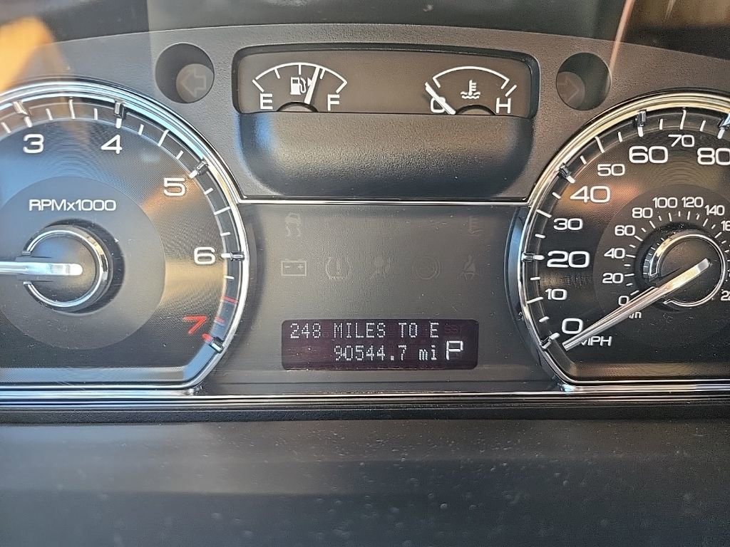 Used 2009 Lincoln MKS image 9