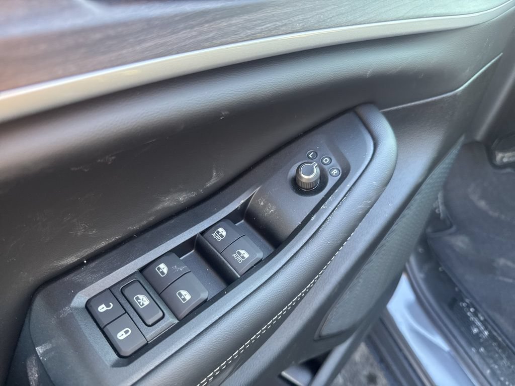 New 2026 Jeep Grand Cherokee Altitude AWD/4WD image 16