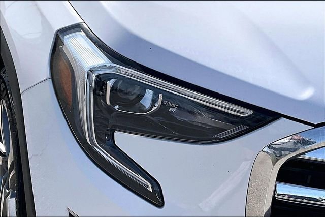 Used 2021 GMC Terrain SLT image 29