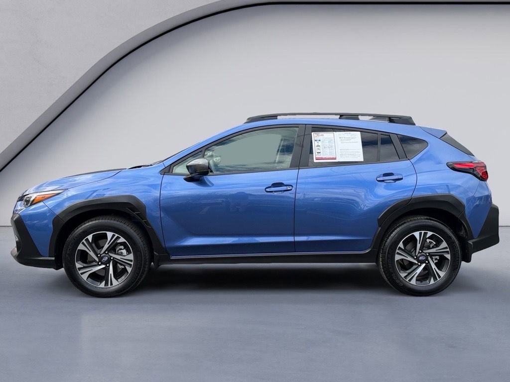 Used 2025 Subaru Crosstrek 2.0i Premium w/ Popular Package #4 image 2