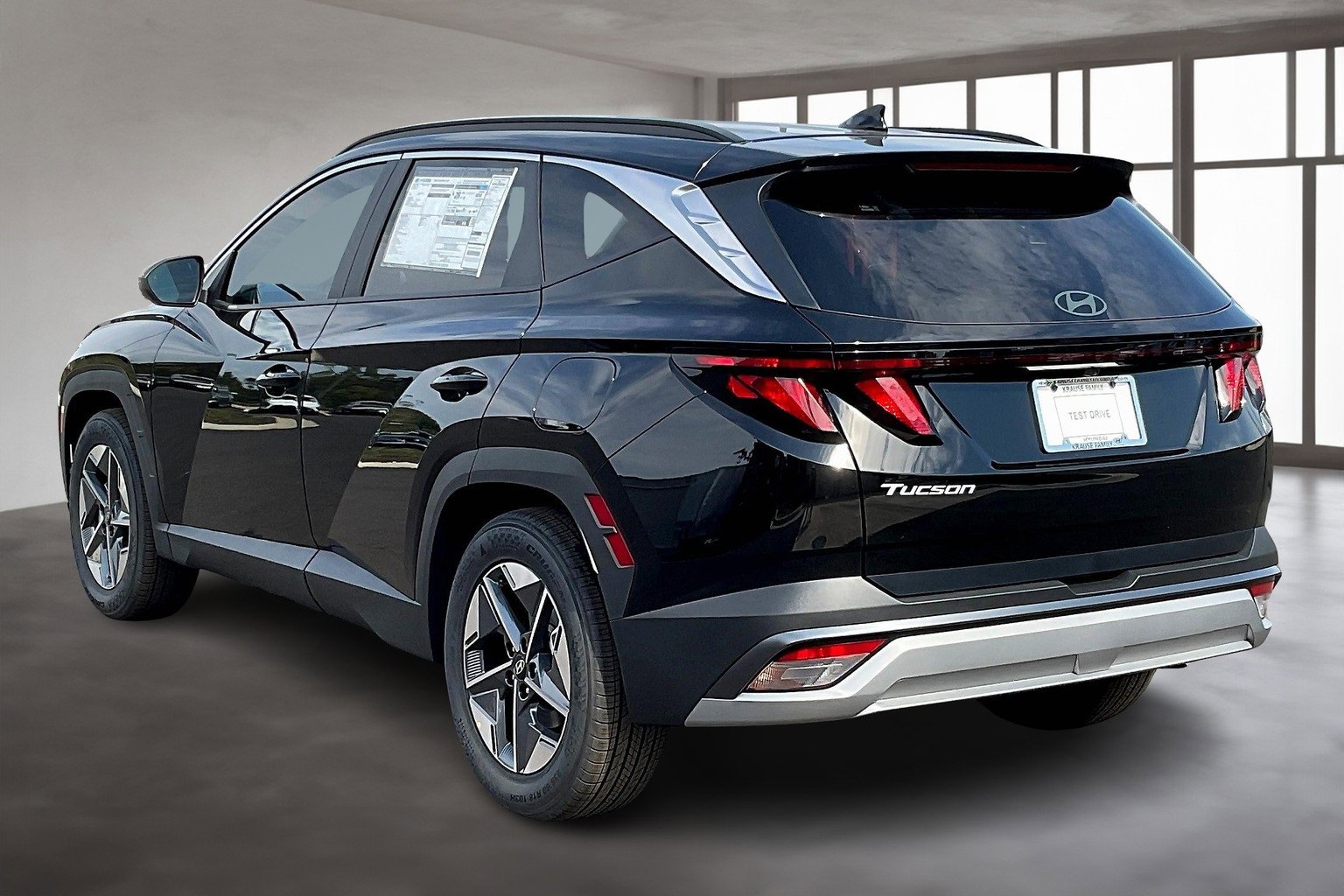 New 2026 Hyundai Tucson SEL video 3