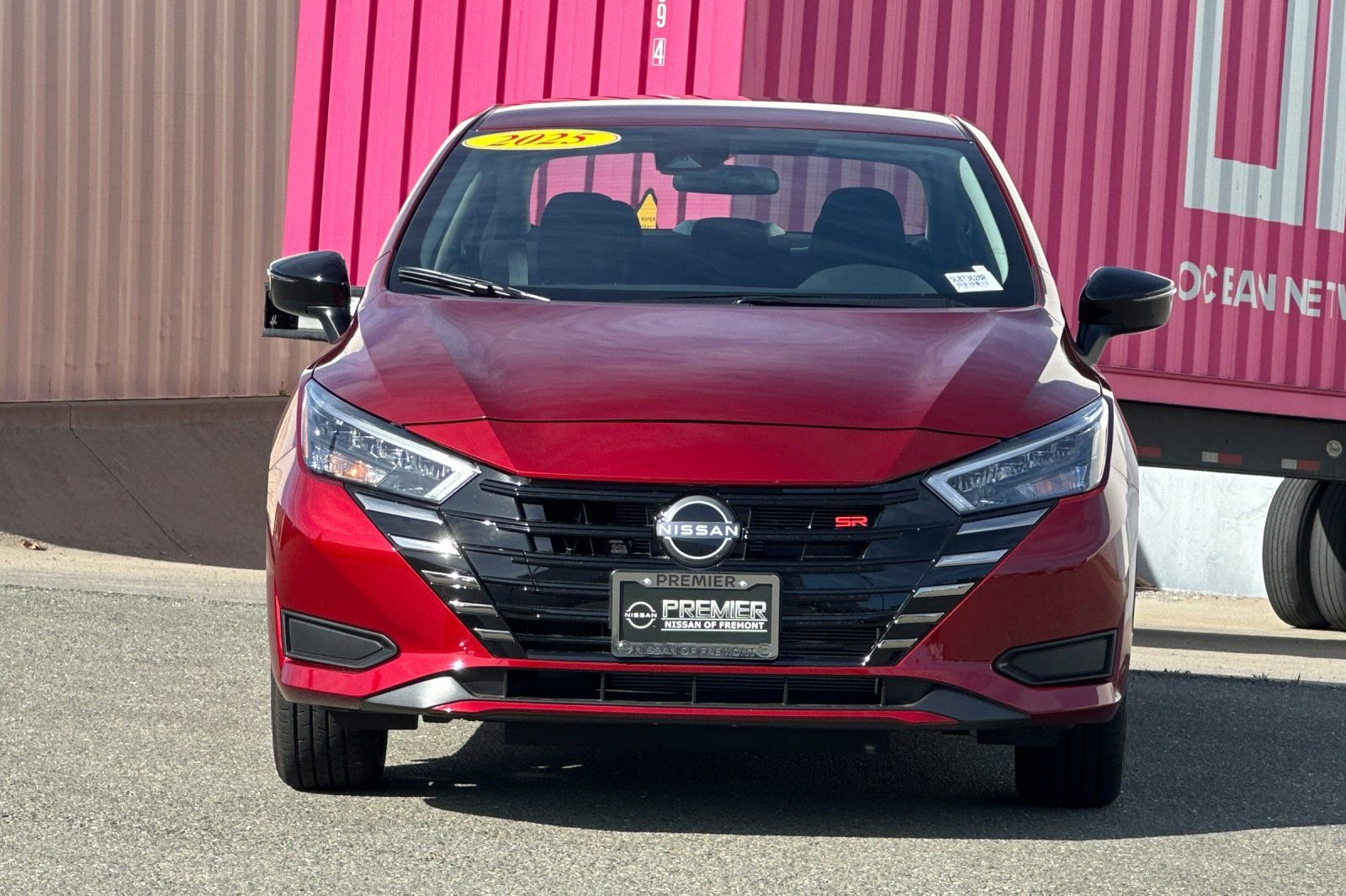 Used 2025 Nissan Versa SR w/ Trunk Package image 9