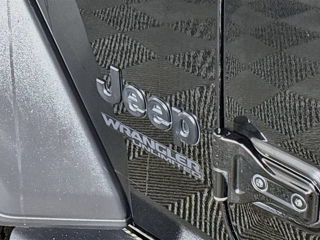 Used 2022 Jeep Wrangler Unlimited Sport AWD/4WD image 23