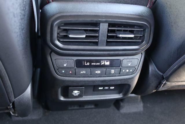 Certified 2025 Honda Pilot Black Edition image 27