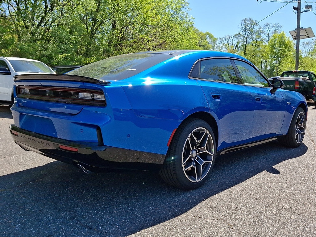 New 2026 Dodge Charger R/T AWD/4WD image 5