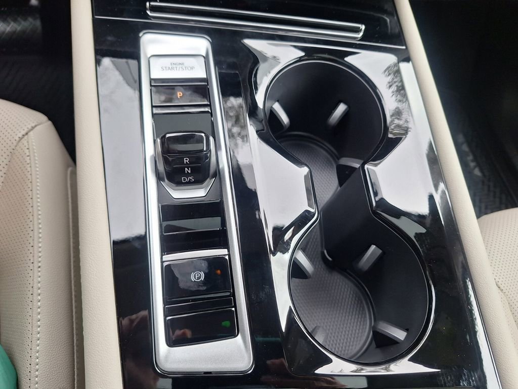 New 2026 Volkswagen Atlas SE image 18