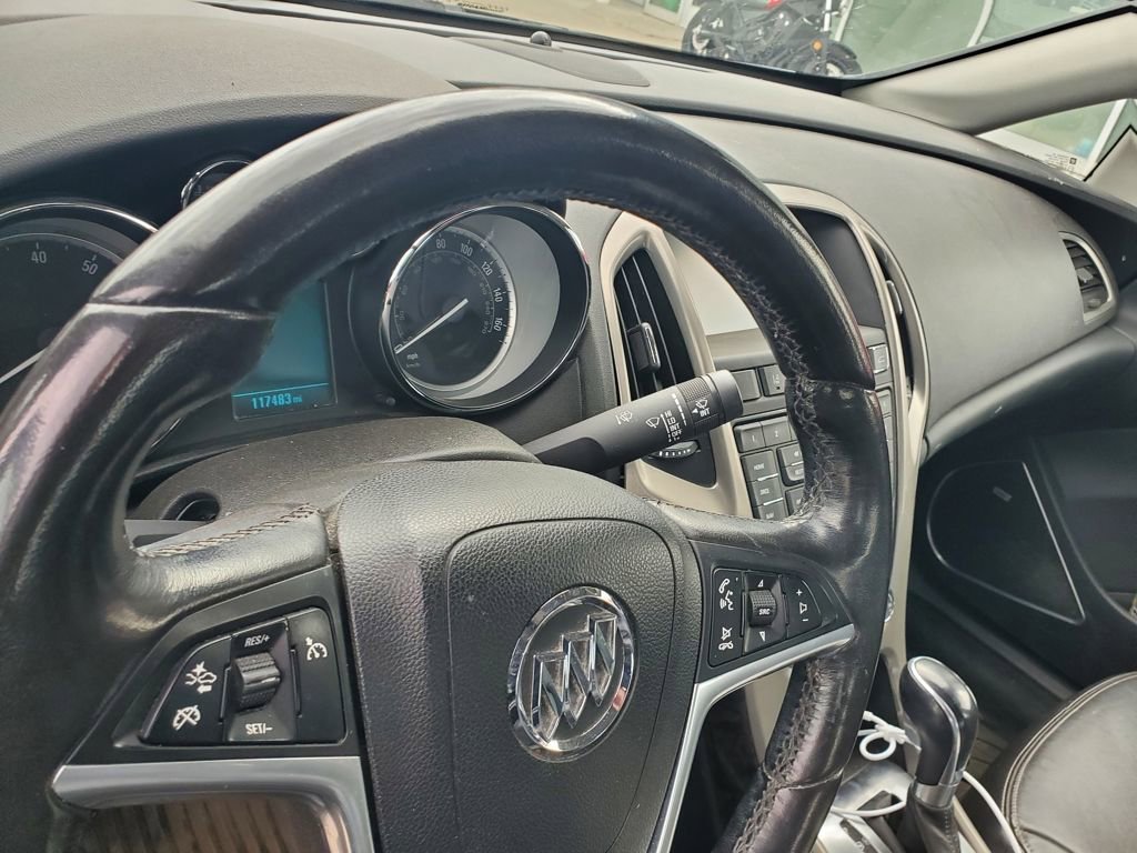Used 2016 Buick Verano Premium w/ Driver Confidence Package FWD image 11