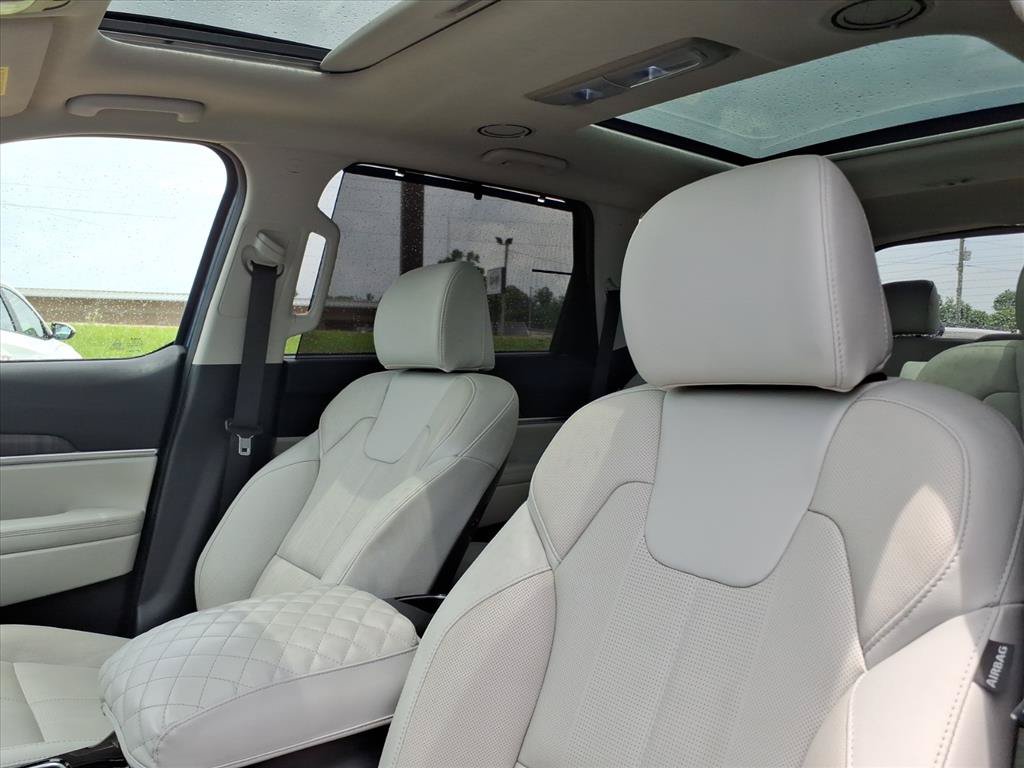 Used 2024 Kia Telluride SX FWD image 19