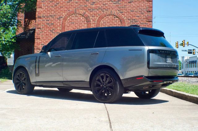 Used 2023 Land Rover Range Rover Long Wheelbase Autobiography AWD/4WD image 7