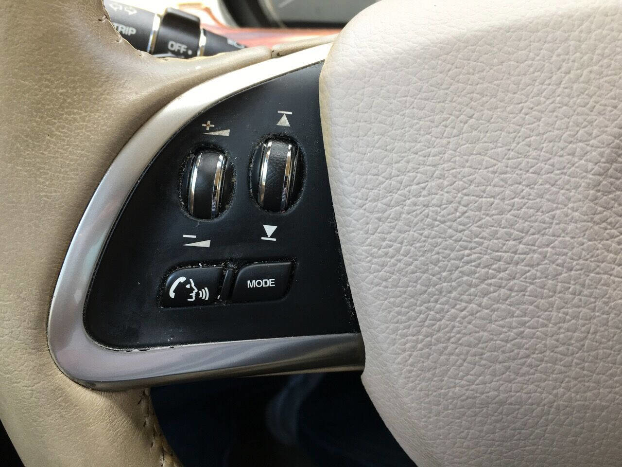Used 2013 Jaguar XK Coupe RWD image 48