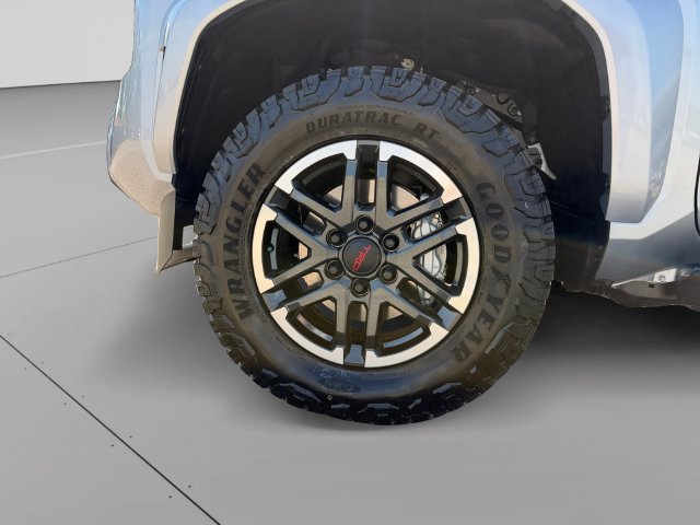 Certified 2026 Toyota Tacoma TRD Sport AWD/4WD image 9
