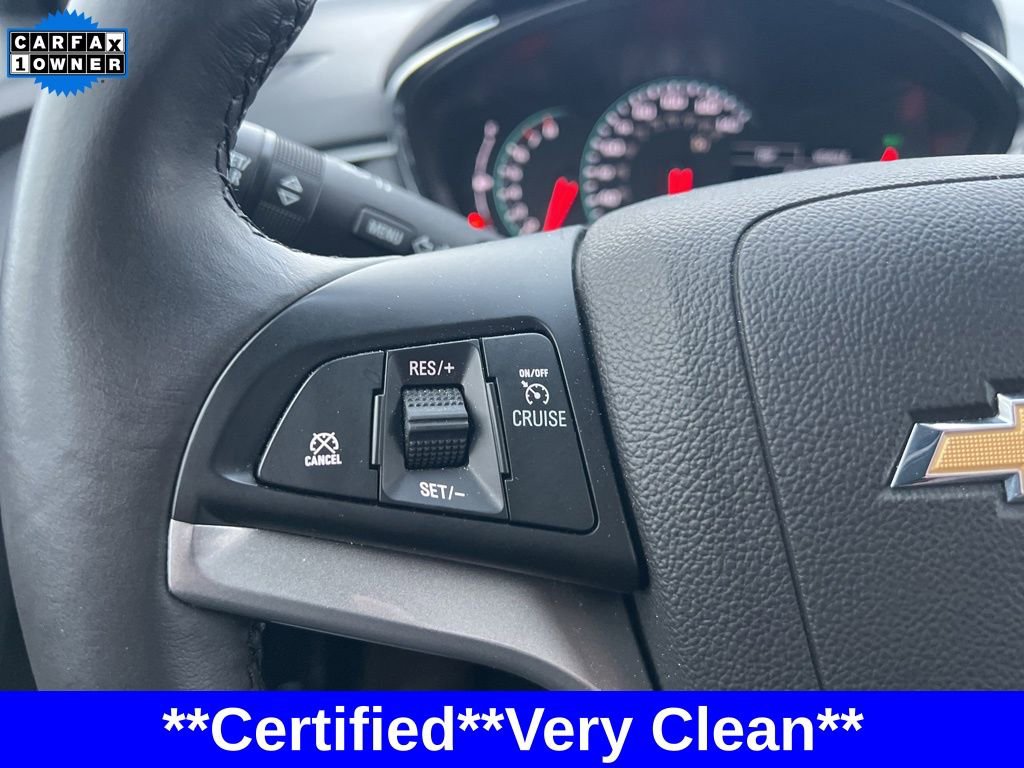 Used 2020 Chevrolet Trax LT w/ LT Convenience Package image 12