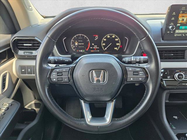 Used 2024 Honda Pilot Touring image 13