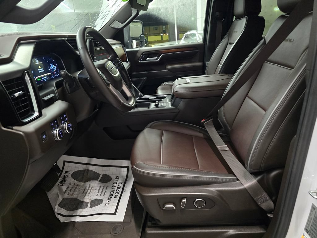 Used 2024 GMC Sierra 3500 Denali w/ Denali Reserve Package AWD/4WD image 23