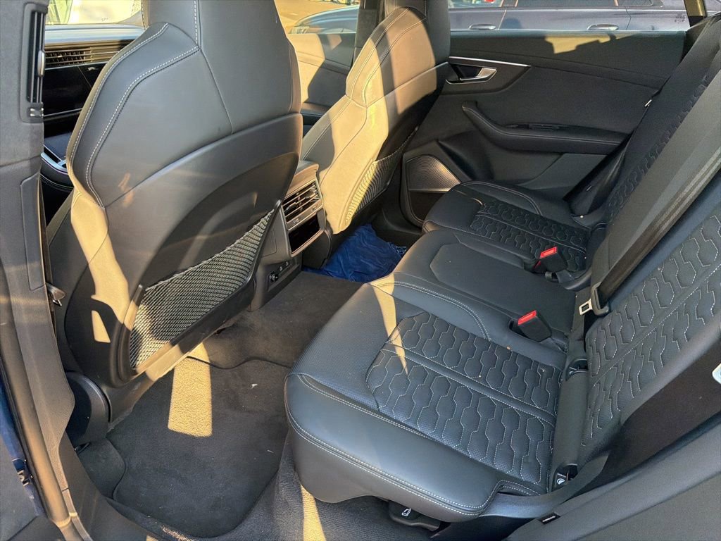 Used 2025 Audi RS Q8 performance image 5