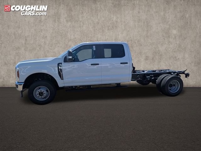New 2026 Ford F350 XL w/ XL Chrome Package AWD/4WD image 5