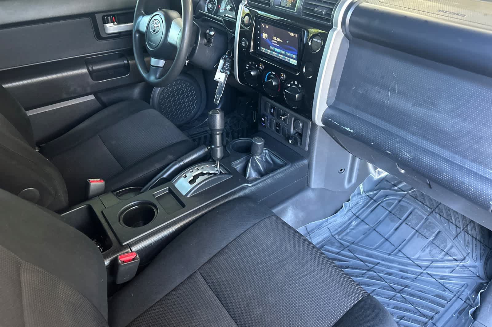 Used 2007 Toyota FJ Cruiser 4WD image 16